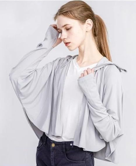 Women’s light grey sun jacket with hood and full-length sleeves, front zipper